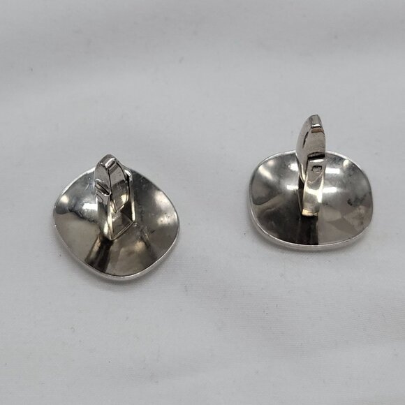 Vintage Silver Tone Leaf Engraved Cufflinks Reflective and Matte Finish .75" - Picture 5 of 7
